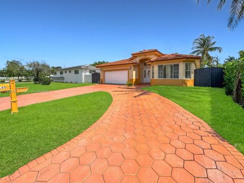 3165 Sw 67th Ave, Miramar, FL, 33023-4820 | Card Image