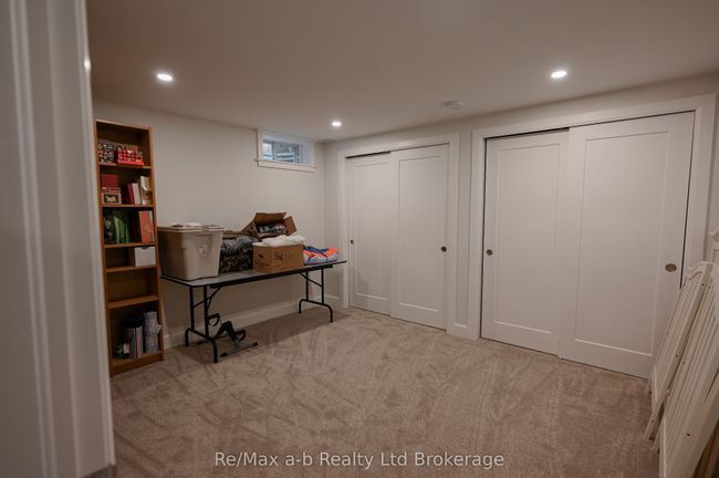11 Mcdonald Crt, House other with 2 bedrooms, 3 bathrooms and 2 parking in Tillsonburg ON | Image 18