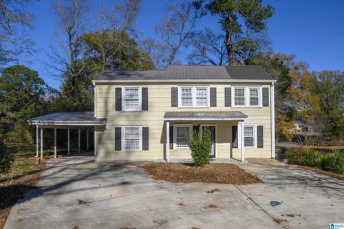 3003 Circle Dr, HUEYTOWN, AL, 35023-3161 | Card Image