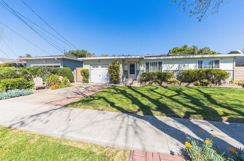 58 Young Drive, Salinas, CA, 93901 | Card Image