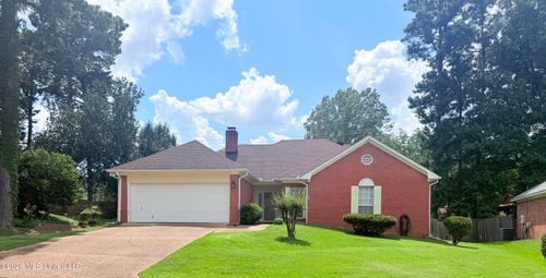 403 Autumn Creek Dr, Ridgeland, MS, 39157-4169 | Card Image