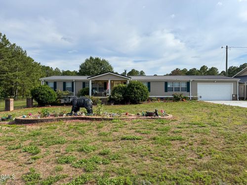113 Pine Log Ln, Roseboro, NC, 28382-8396 | Card Image