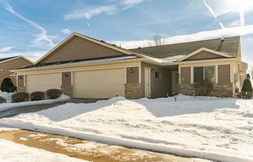 948 Southern Ridge Dr Sw, Rochester, MN, 55902-1852 | Card Image