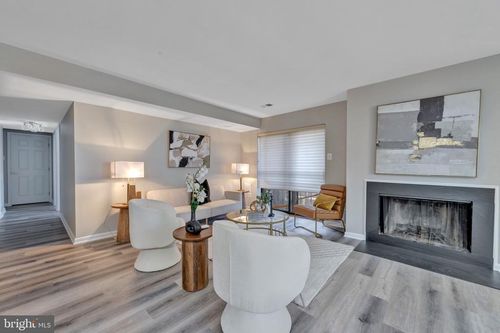 3436-3436 Summit Ct Ne, WASHINGTON, DC, 20018-1651 | Card Image