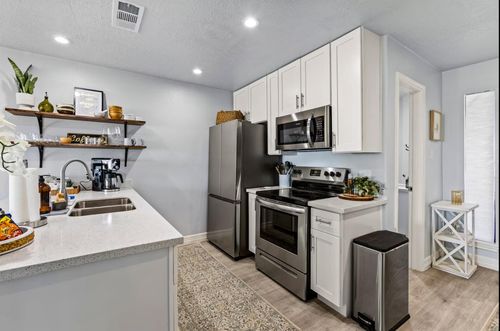 unit-208-7600 Seawall Blvd, Galveston, TX, 77551-2277 | Card Image