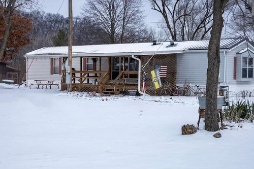 512 N Ripley St, Harpers Ferry, IA, 52146-7620 | Card Image