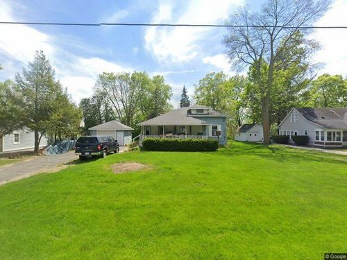 4690 Leonard St, Coopersville, MI, 49404-9480 | Card Image