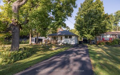 47 Lakeshore Rd W, House other with 3 bedrooms, 1 bathrooms and 4 parking in Oro Medonte ON | Image 2