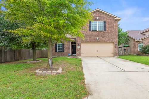 105 J E Brown Ln, Jarrell, TX, 76537-4402 | Card Image