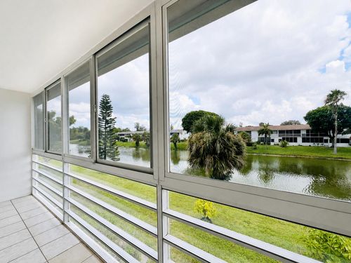131 Camden F, West Palm Beach, FL, 33417-2021 | Card Image