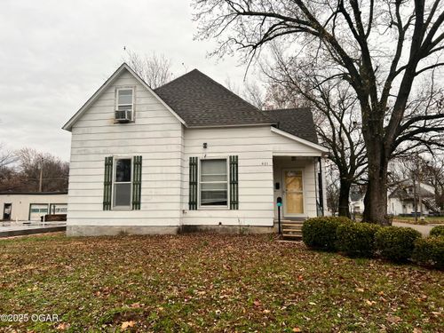 401 N Byers Ave, Joplin, MO, 64801-2713 | Card Image