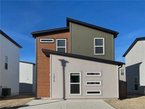 1070 Indiana Avenue, Bentonville, AR, 72713 | Card Image