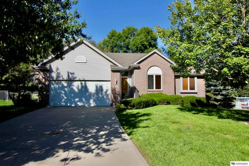 4604 Ridgeway Road, Omaha, NE, 68134 | Card Image