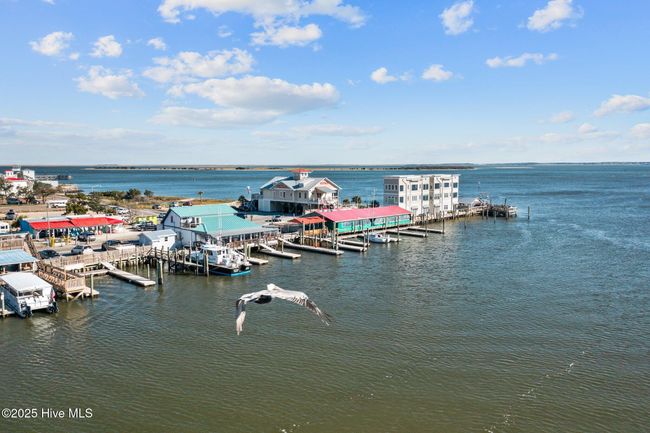 233 Ne 70 Th St, House other with 3 bedrooms, 2 bathrooms and null parking in Oak Island NC | Image 76
