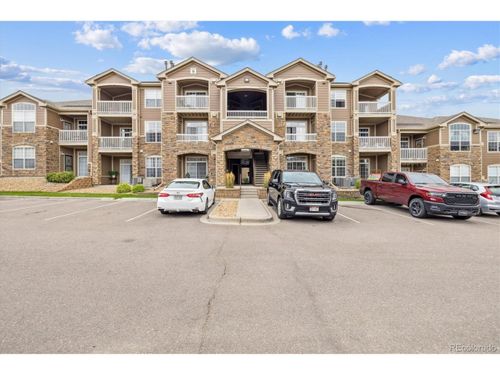 9-204-7440 S Blackhawk St, Englewood, CO, 80112-4320 | Card Image