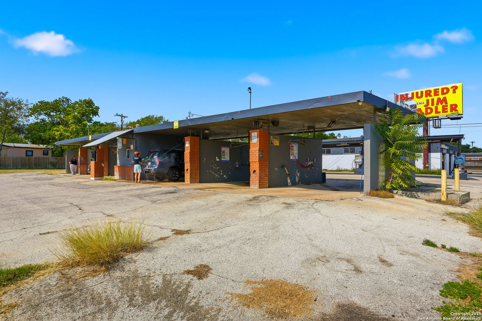 Commercial Sale in San Antonio 2