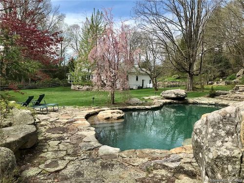 118 Long Ridge Rd, Danbury, CT, 06810-8461 | Card Image