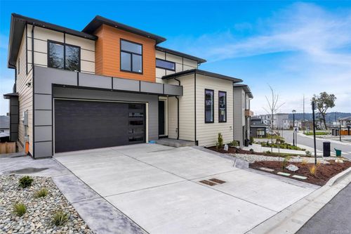 1358 Sandstone Lane, Victoria, BC, V9B7A2 | Card Image