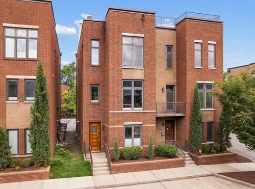 418 Van Buren St, Nashville, TN, 37208-2757 | Card Image