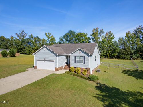 122 Fox Chase Ln, Smithfield, NC, 27577-9695 | Card Image