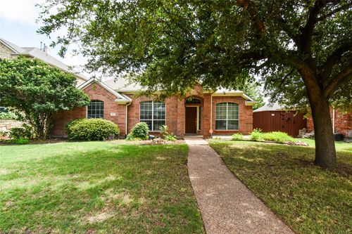 9761 Snowberry Dr, Frisco, TX, 75035-3102 | Card Image
