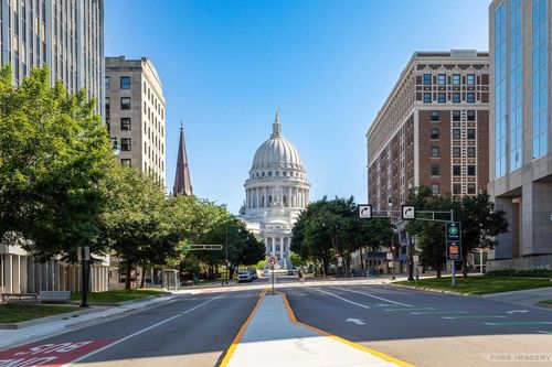 unit-209-309 W Washington Ave, Madison, WI, 53703-3590 | Card Image