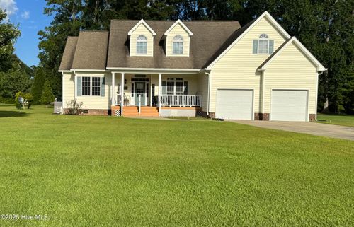 3508 Old Airport Rd, New Bern, NC, 28562-8790 | Card Image