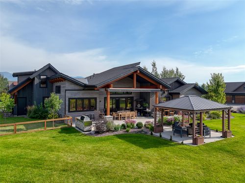 3039 River Lakes Dr, Whitefish, MT, 59937-7801 | Card Image