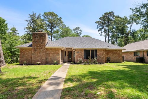 748 Talmalge Hall Dr, Conroe, TX, 77302-3129 | Card Image