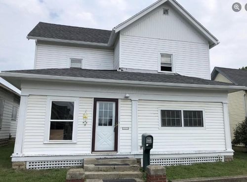 828 E Market St, Washington Court House, OH, 43160-1536 | Card Image
