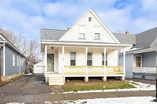 190 Henrietta Street, Rochester, NY, 14620 | Card Image