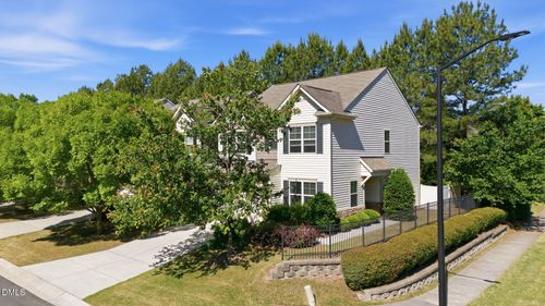 100 Torrey Heights Ln, Durham, NC, 27703-8955 | Card Image