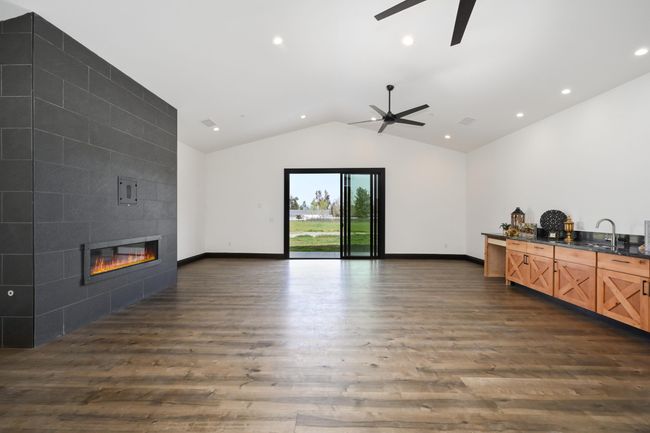 17370 Rodeo Rd, House other with 4 bedrooms, 4 bathrooms and null parking in Lake Elsinore CA | Image 13