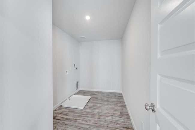 1030 Greenspointe Ave, House other with 5 bedrooms, 3 bathrooms and 2 parking in La Grange TX | Image 28