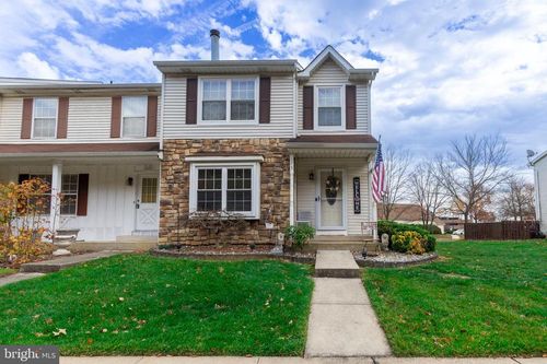 35 Dunmoor Ct S, Hamilton, NJ, 08690-3334 | Card Image