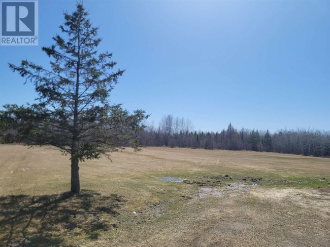 19284 Highway 613, Home with 3 bedrooms, 2 bathrooms and null parking in Devlin ON | Image 28