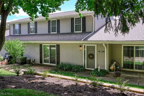 4901 Independence Unit C Circle, Stow, OH, 44224 | Card Image