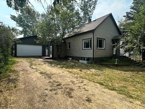 214 1 St N, Milo, AB, T0L1L0 | Card Image