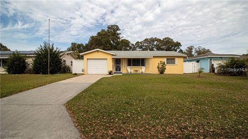 3925 15th Ave N, St Petersburg, FL, 33713-5329 | Card Image