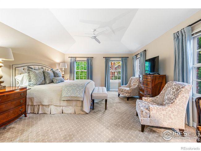 Large Upstairs Primary Bedroom. Not pictured new Ceiling Fan and Lighting. | Image 18