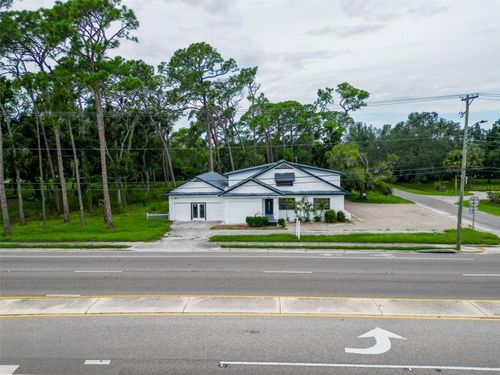 301 N Us Highway 41, Ruskin, FL, 33570-3762 | Card Image