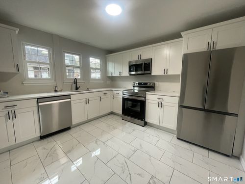 apt-c-96 Angel Dr, Waterbury, CT, 06708-1248 | Card Image