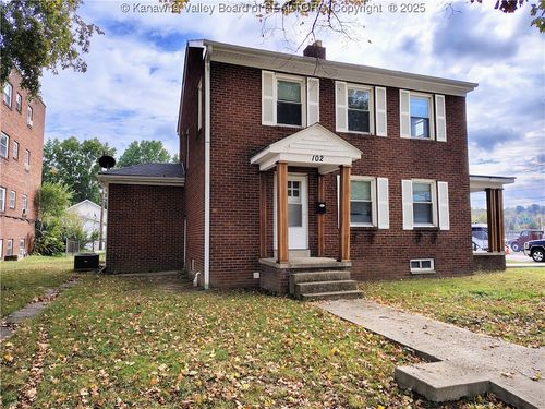 102 3rd Ave, South Charleston, WV, 25303-1434 | Card Image