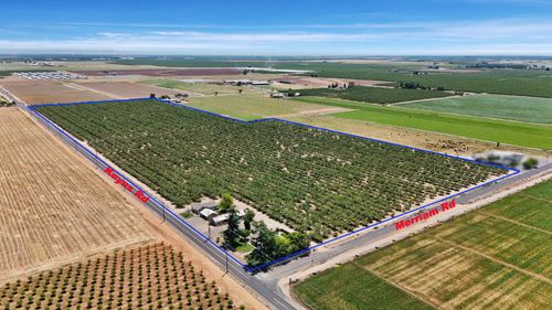 12400 E Keyes Rd, Denair, CA, 95316-9751 | Card Image