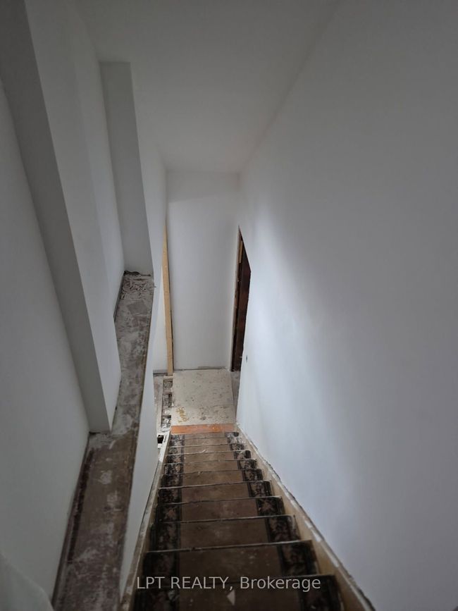 474 Main St, House other with 3 bedrooms, 2 bathrooms and 2 parking in Newburgh ON | Image 15