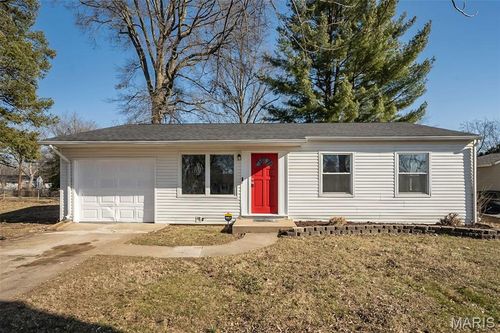 1321 Dominica Dr, Saint Louis, MO, 63138-2627 | Card Image