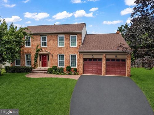 4408 Galesbury Ln, CHANTILLY, VA, 20151-3637 | Card Image