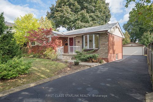 621 Dynes Rd, Burlington, ON, L7N2V4 | Card Image