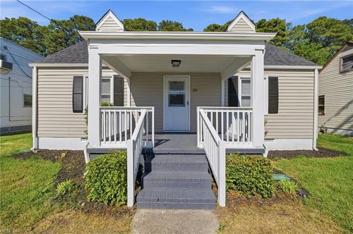 119 Jacquelyn Dr, Portsmouth, VA, 23701-1437 | Card Image