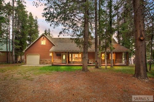 3592 Bills Loop South Rd, Island Park, ID, 83429 | Card Image